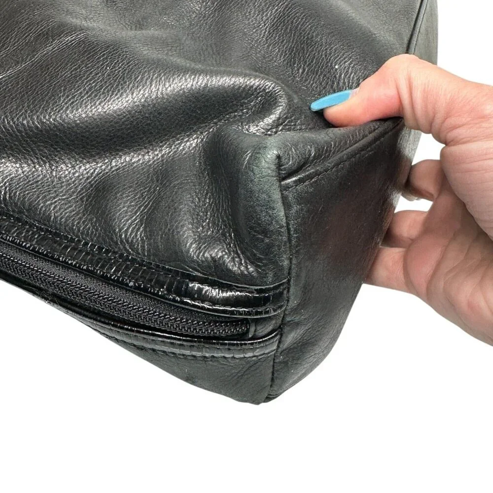 LEVENGER Leather Black Messenger Bag Briefcase Laptop